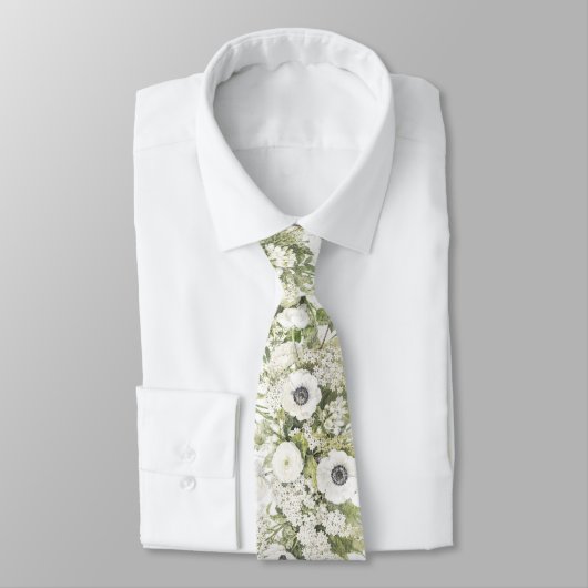 Cravate Fleurs blanches élégantes (Attaché)