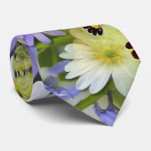 Cravate fleurs de printemps nouées (Roulé)