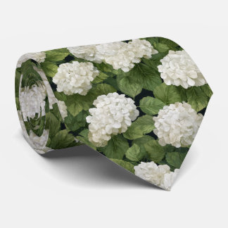 Cravate Fleurs d'hortensia blanches avec motif de feuilles