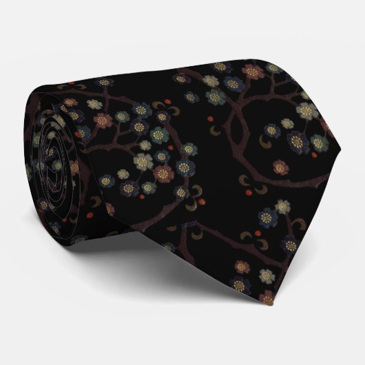 Cravate Fleurs multicolores sur fond noir (Roulé)