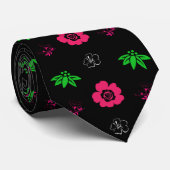 Cravate fleurs roses,feuilles vertes, noir (Roulé)