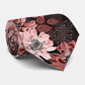 Cravate Fleurs rouges bordeaux sur un brun foncé (Roulé)