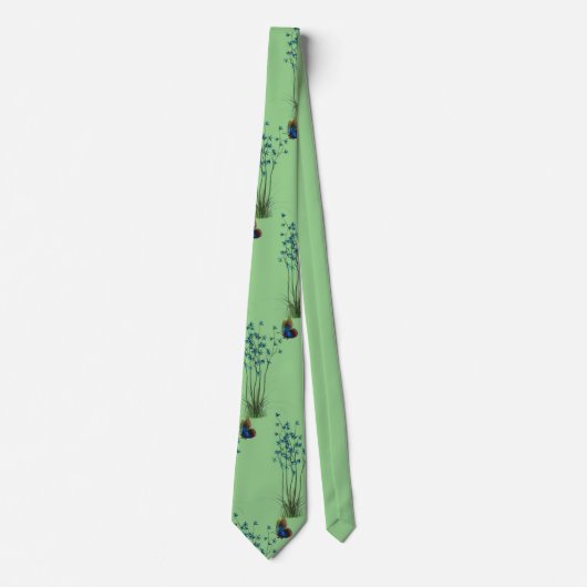 Cravate Fleurs sauvages avec papillon sur Sage Green (Devant)