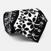 Cravate Floral noir et blanc (Roulé)