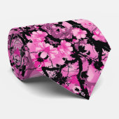 Cravate Floral rose sur noir (Roulé)