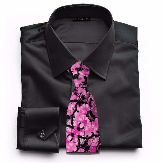Cravate Floral rose sur noir