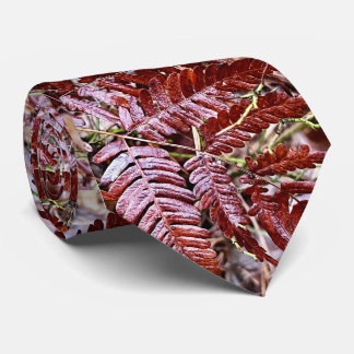 Cravate / fougère rouge