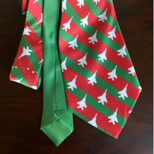 Cravate Frappe verte et rouge F-15E Motif Noël