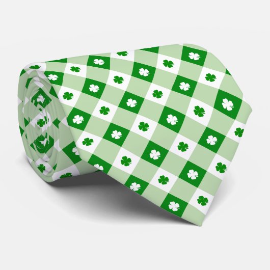 Cravate Fun Green St Patrick's Day Lucky Clover Plaid (Roulé)
