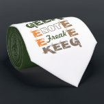 Cravate Geek not Taré<br><div class="desc">This Geek not Freak tie can be personalised to have colour background. Choose to customise this product and have fun picking from a variety of colours from our spectrum pallet</div>