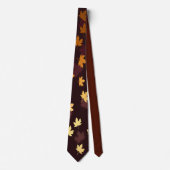 Cravate Gold Maple Leaf on dark red (Devant)