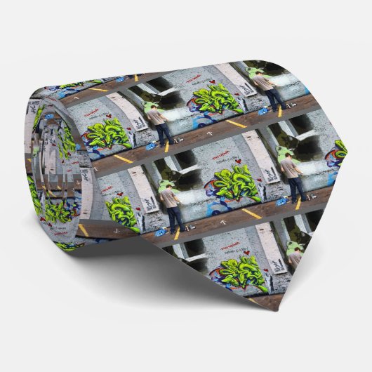 Cravate Graffiti Wall Lucy (Roulé)