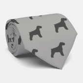 Cravate Gris de motif de silhouettes de chien de Schnauzer (Roulé)
