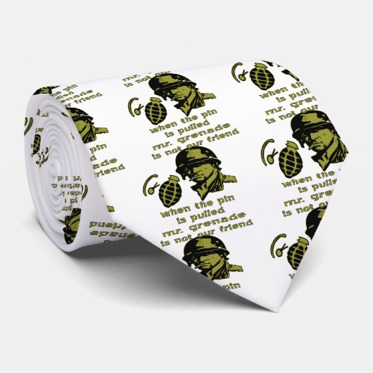 Cravate Grognez quand le Pin est M. tiré Grenade (Roulé)