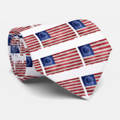Cravate Grunge de drapeau de Betsy Ross (Roulé)