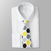 Cravate Hexagon Motif Jaune, Noir et Gris Hommes (Attaché)