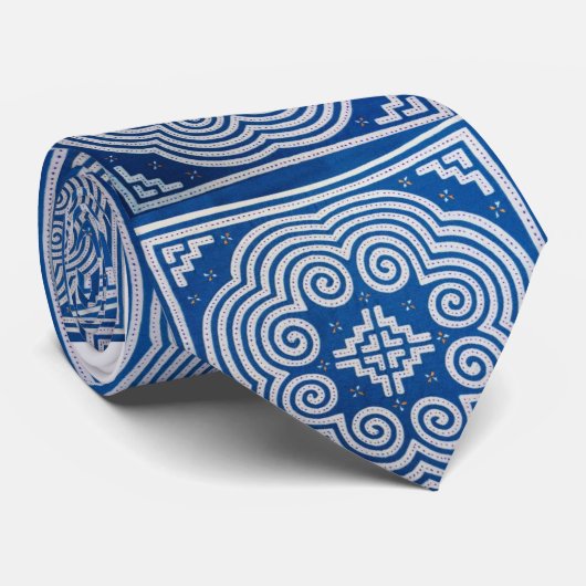 Cravate hmong hmoob (Roulé)