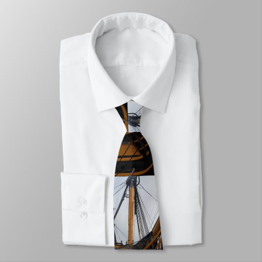 CRAVATE HMS VICTORY - PORTSMOUTH - LE R-U (Attaché)