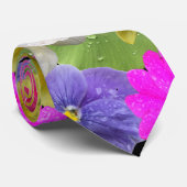 Cravate humide de pétales (Roulé)