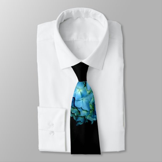 Cravate Hydrangée bleue (Attaché)