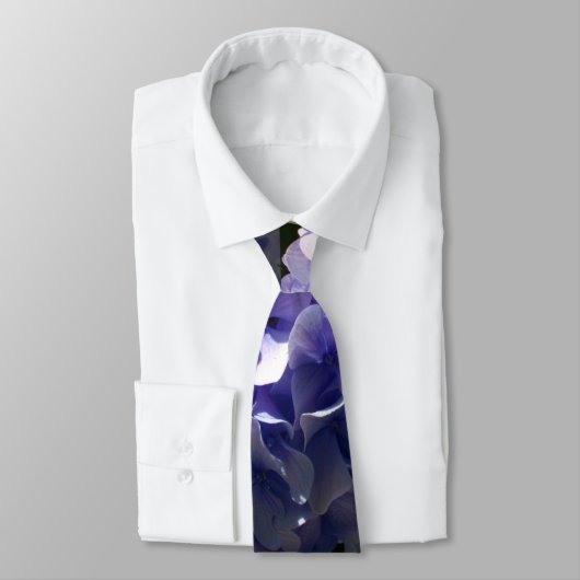 Cravate Hydrangée violette (Attaché)