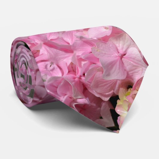 Cravate Hydrangées roses et crème (Roulé)