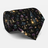 Cravate Imaginaire foncé Gnome et Motif de champignons (Roulé)