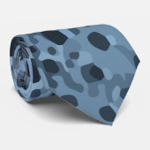 Cravate Impression de poisson bleu et noir (Roulé)