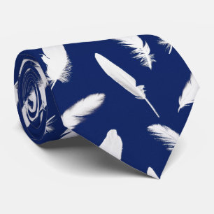 Cravate Impression en plumes blanches sur bleu foncé