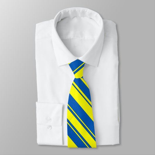 Cravate In Support of Ukraine (Attaché)