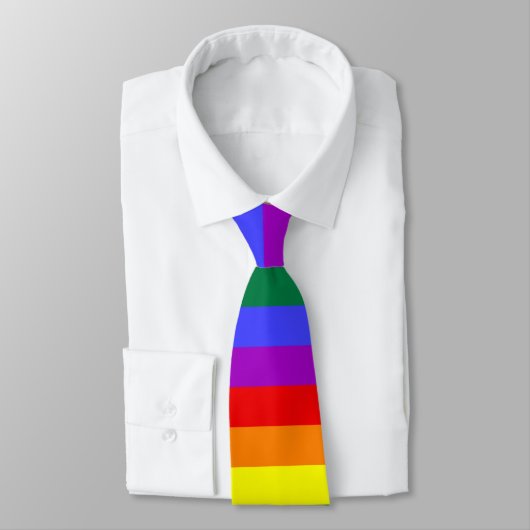 Cravate Indicateur de la fierté arc-en-ciel (Attaché)