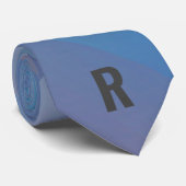 Cravate Initiale Géométrique Bleue Personnalisée (Roulé)