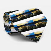 Cravate Iris jaunes sur la rive du lac Arrowhead (Roulé)