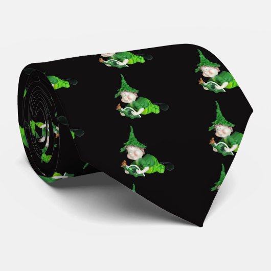 Cravate Irish Leprechaun sur noir (Roulé)