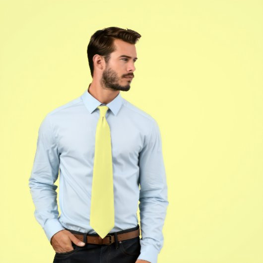 Cravate jaune pâle solide