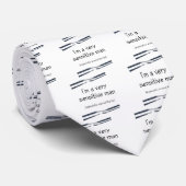 Cravate Je suis HOMME TRÈS SENSIBLE d'A PARTICULIÈREMENT (Roulé)