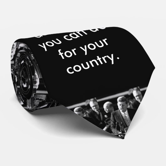 Cravate JFK "demandent pas " (Roulé)