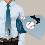 Cravate Joueur de baseball Noir Silhouette Bleue<br><div class="desc">Joueur de baseball Black Silhouette Cravate bleu. Idéal pour un joueur de baseball,  un entraîneur de baseball ou un fan.</div>