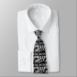 Cravate La vie noire<br><div class="desc">Les vies noires comptent cravate avec audacieux, occultant le motif design de typographie blanche.</div>