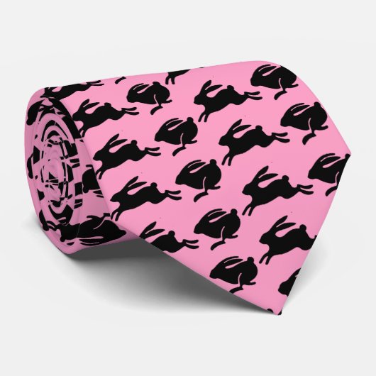 Cravate Lapins noirs sautant mode de Pâques rose (Roulé)