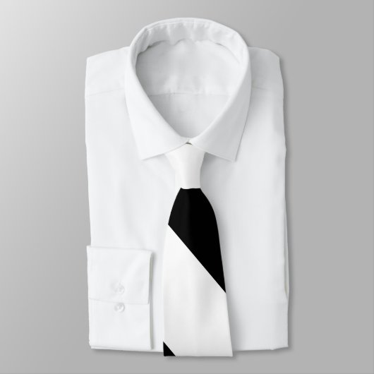 Cravate Large rayure noire et blanche d'université (Attaché)