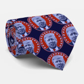 Cravate Le président Donald Trump en rouge (Roulé)