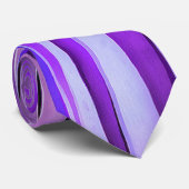 Cravate Lilas luxueux, pourpre et motif rayé argenté (Roulé)