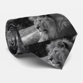 Cravate Lion noir et blanc - Animal sauvage (Roulé)