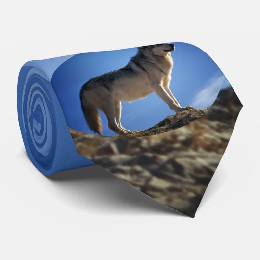 Cravate Loup de bois de construction au Montana - grand (Roulé)