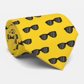 Cravate Lunettes de soleil de dessin cool (Roulé)