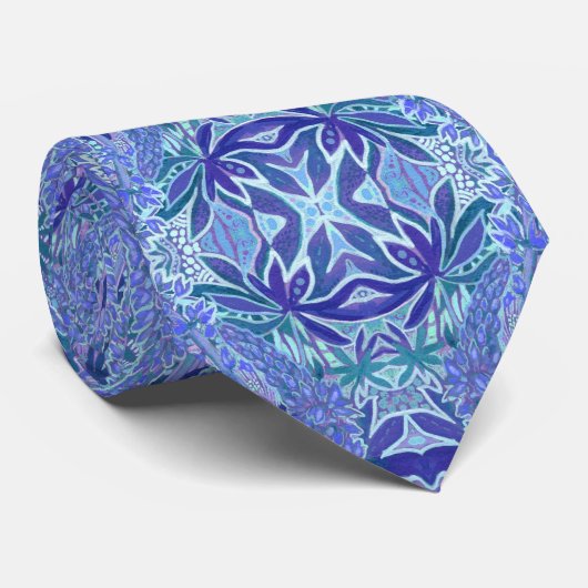 Cravate Lupine Fleurs Bohème Arabesque Motif Bleu (Roulé)