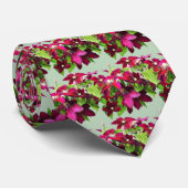 Cravate Magenta Clematis À La Vigne (Roulé)