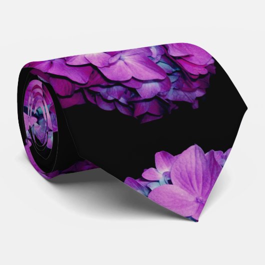 Cravate Magenta hydrangea (Roulé)