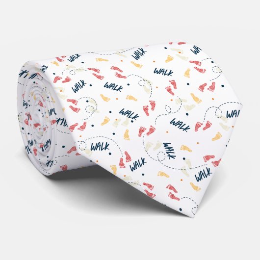 Cravate Marcher ensemble : Motif d'empreinte d'aventure (Roulé)